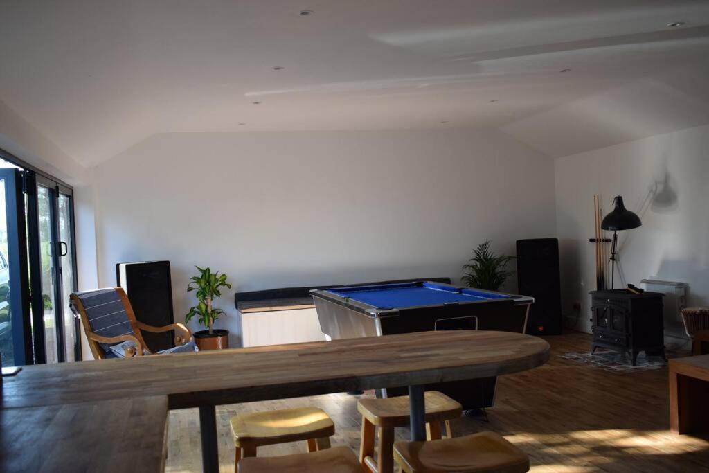 Crossing Retreat - Pool Table, Projector, Barn Villa Tunstead  Exterior foto